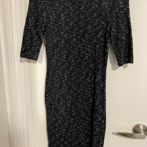 Forever 21 Black and White Long Sleeve Dress